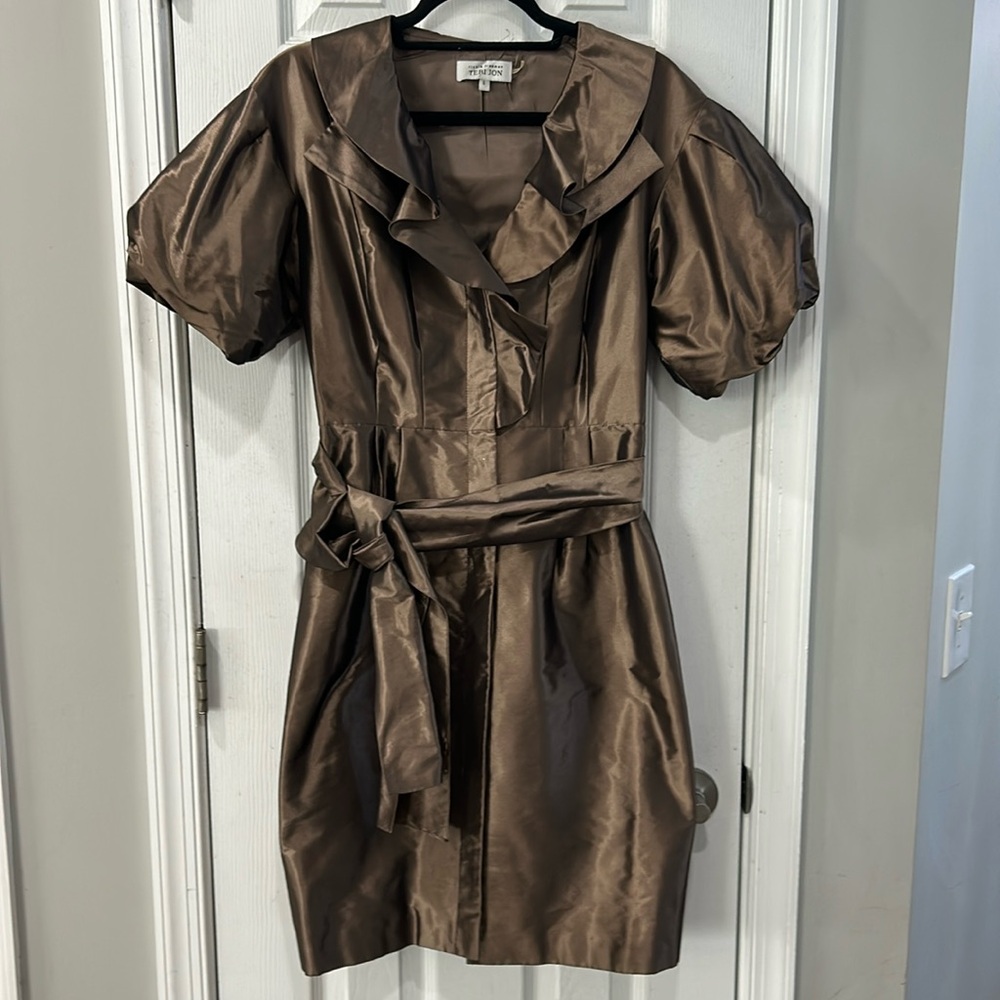Rickie Freeman for Teri Jon GORGEOUS DRESS Size 6 Knee length, belted